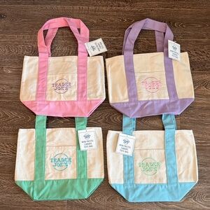 NWT Mini Trader Joe’s Tote Set of 4